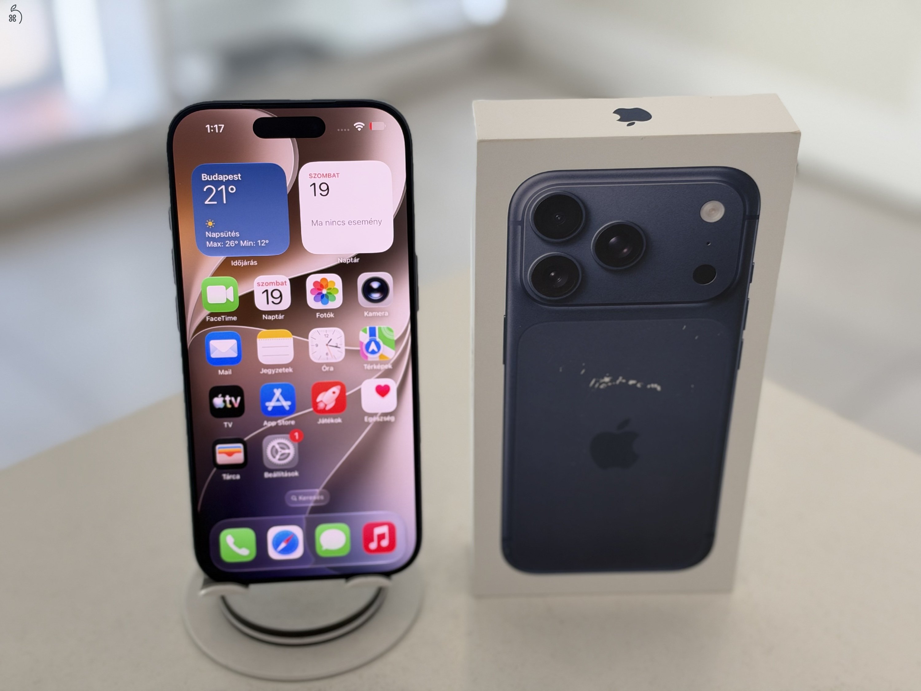 iPhone 17 Pro 256GB KÉK Független Mint Az Új/2028.09.19.Gar./Akku 93%/p5030