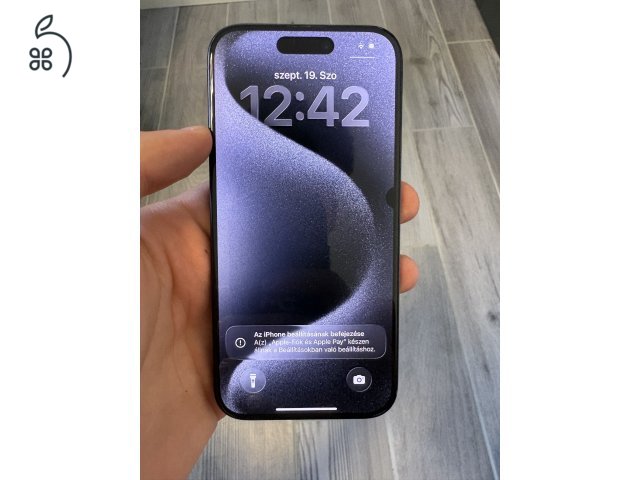 Iphone 15 pro - Blue Titanium 