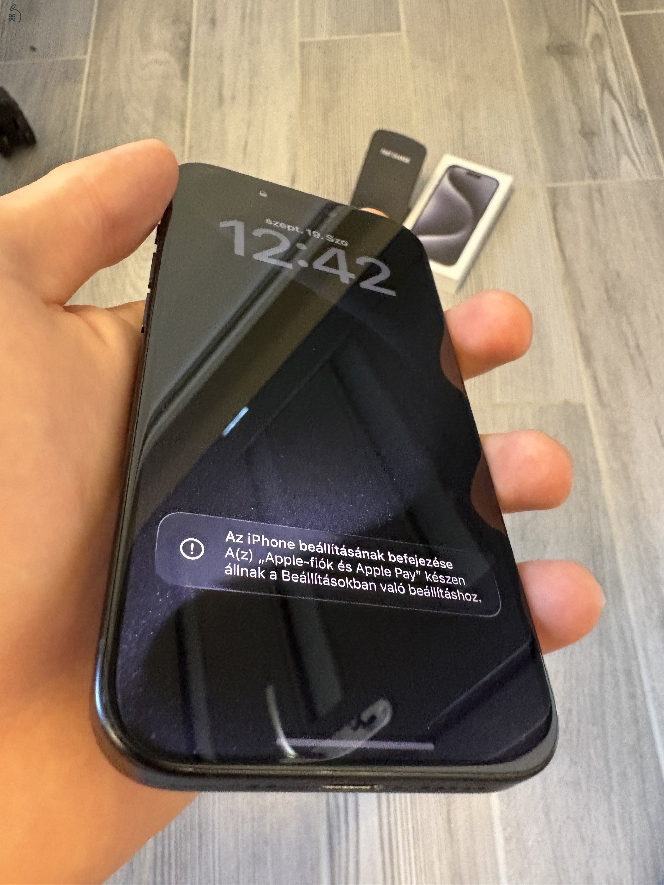 Iphone 15 pro - Blue Titanium 