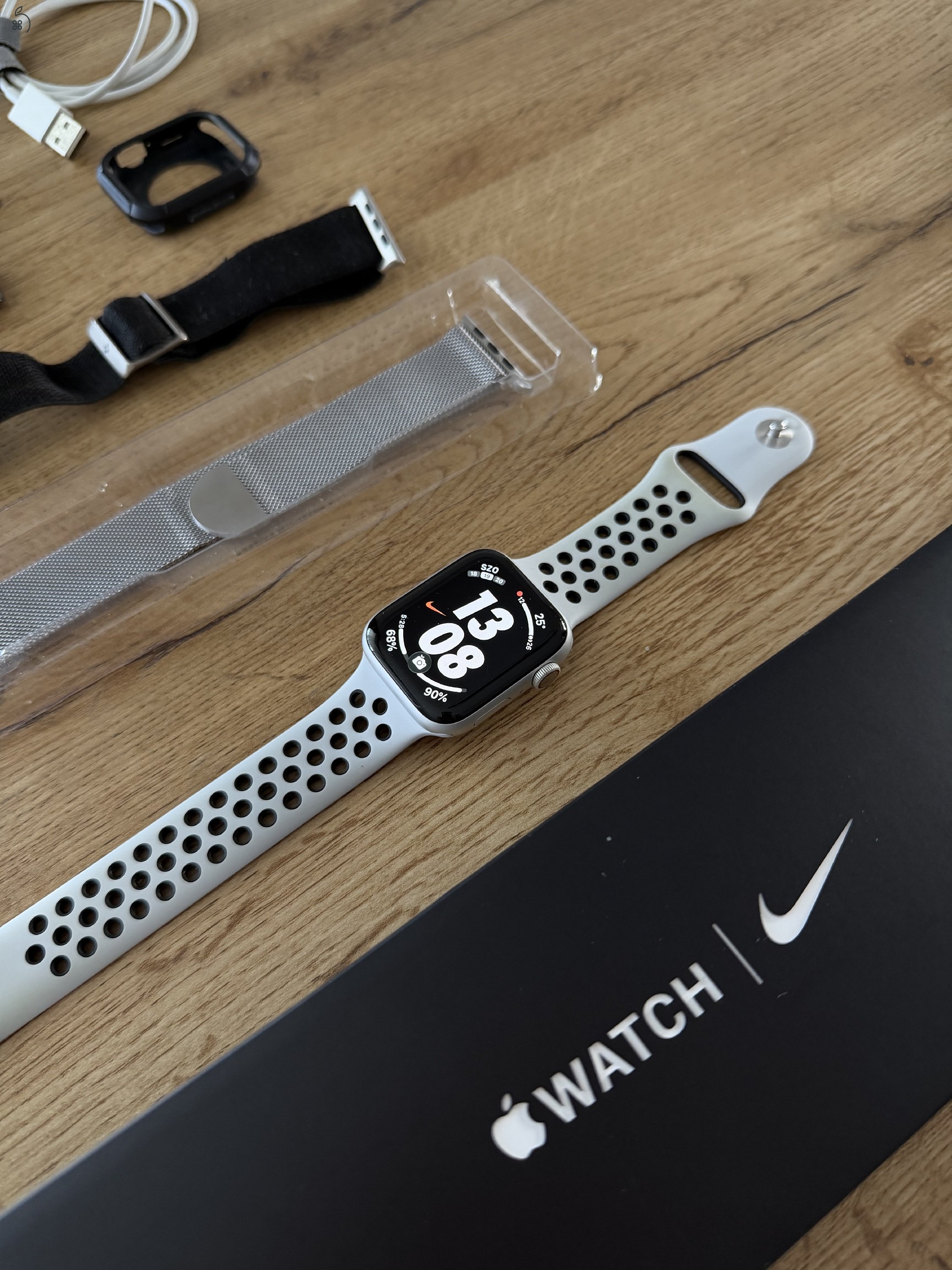 Apple Watch 6 Nike 44mm + cellular