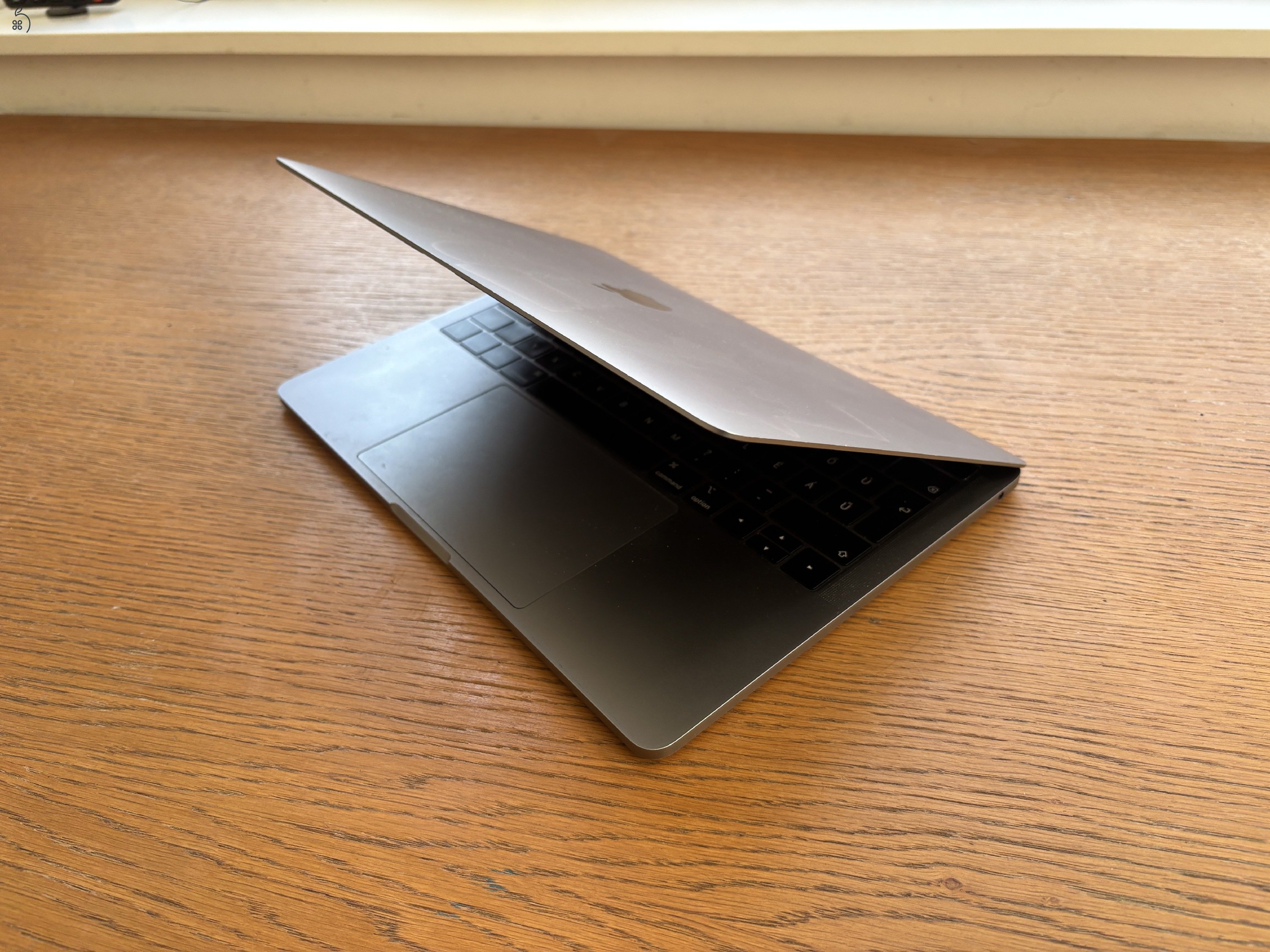 MacbookPro 13'', 2019, Intel i5, 128 GB SSD, 8 GB RAM, 