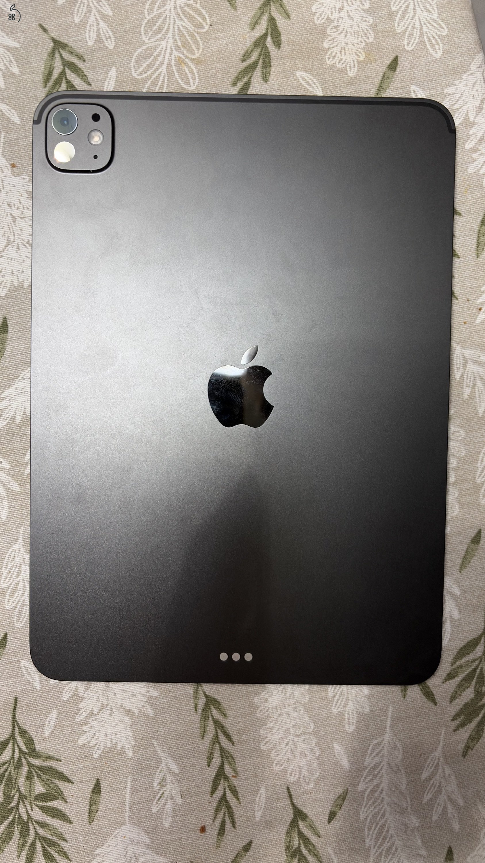 Ipad pro m5 11” + magic keyboard