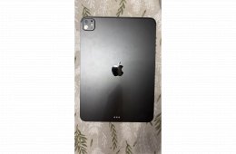 Ipad pro m5 11” + magic keyboard