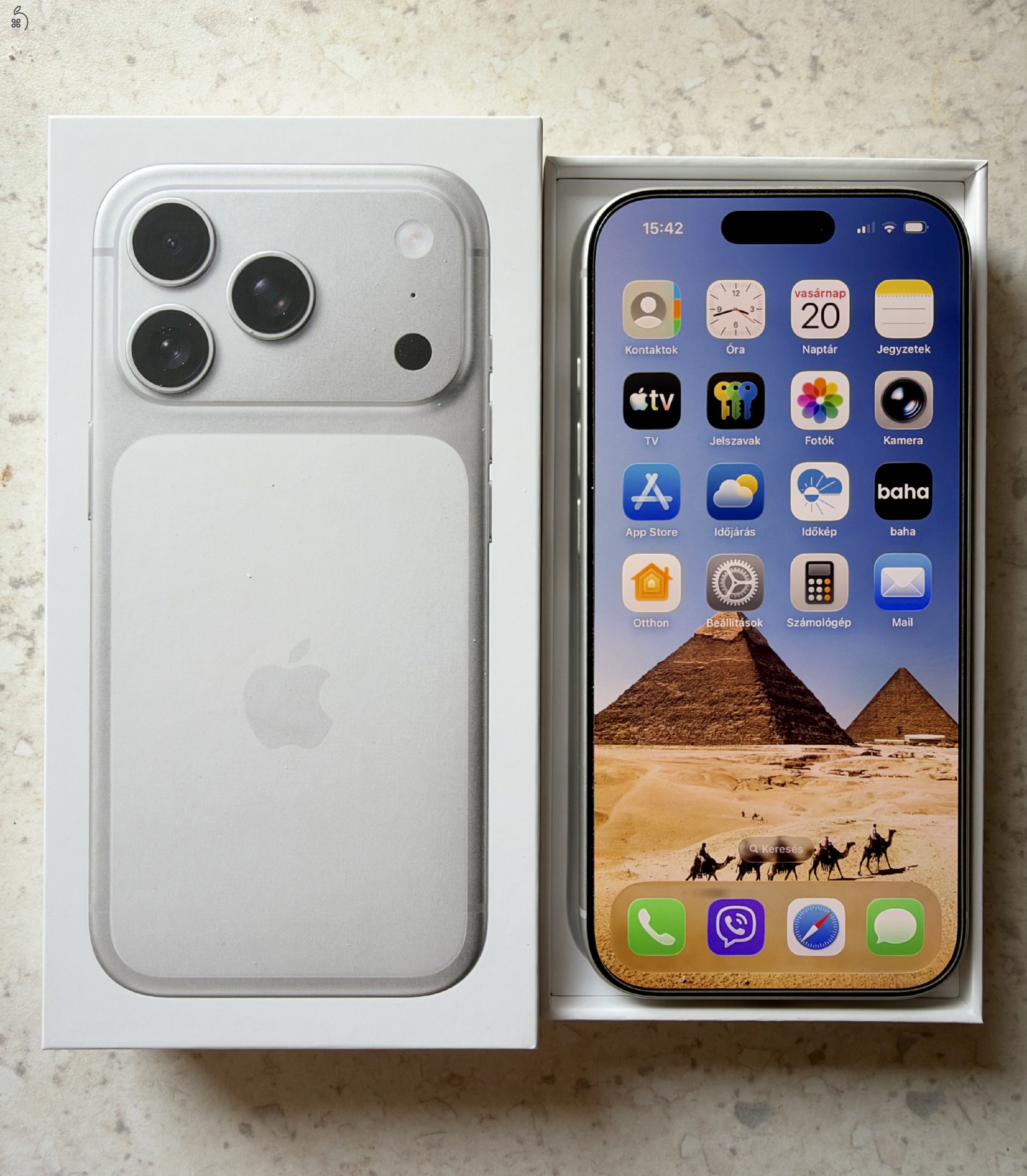 Iphone 17 Pro 256 GB Silver színben 100% -os Akkuval