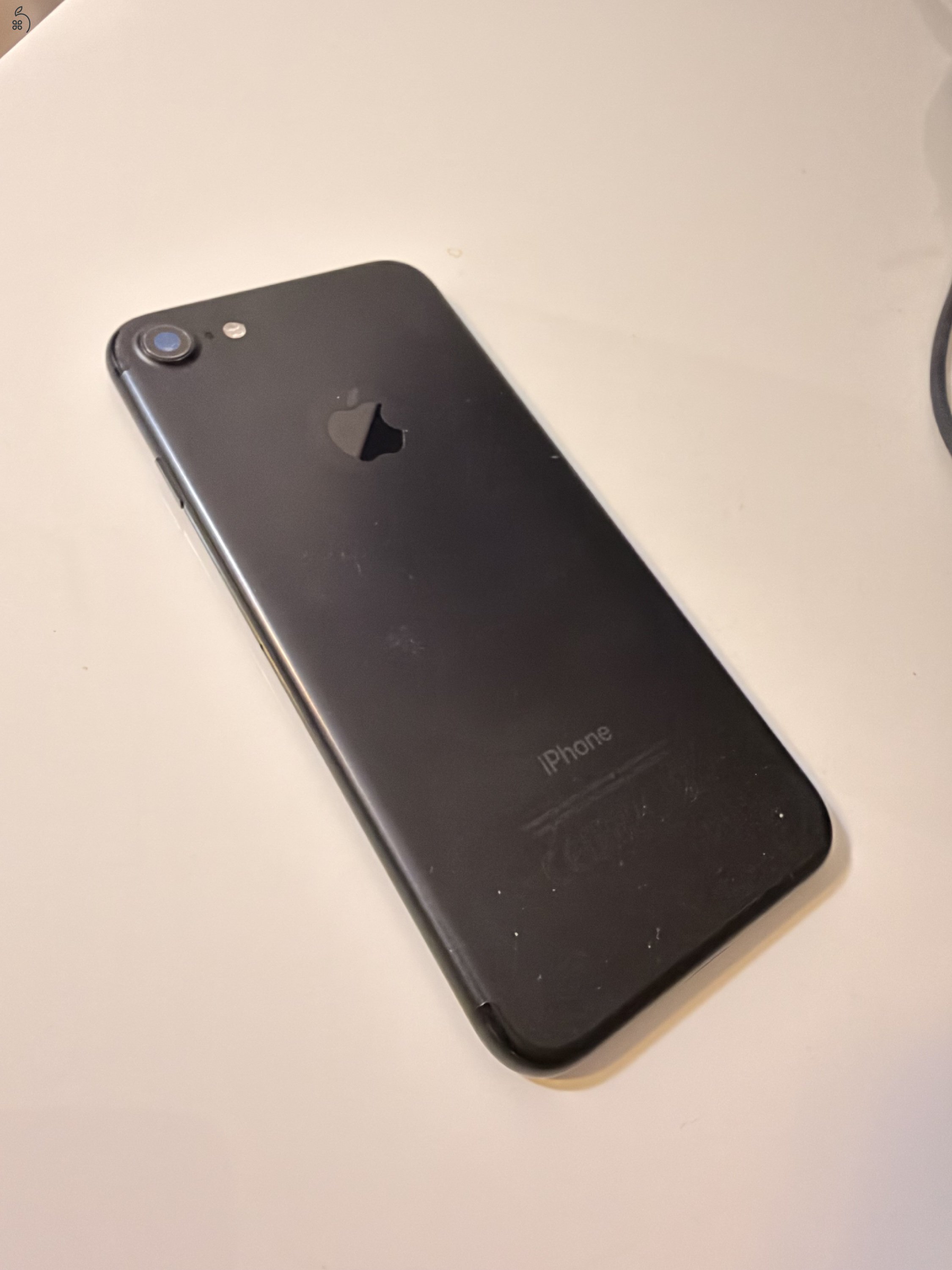 Apple iPhone 7 Black 32 GB