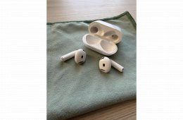 AirPods 4 eladó