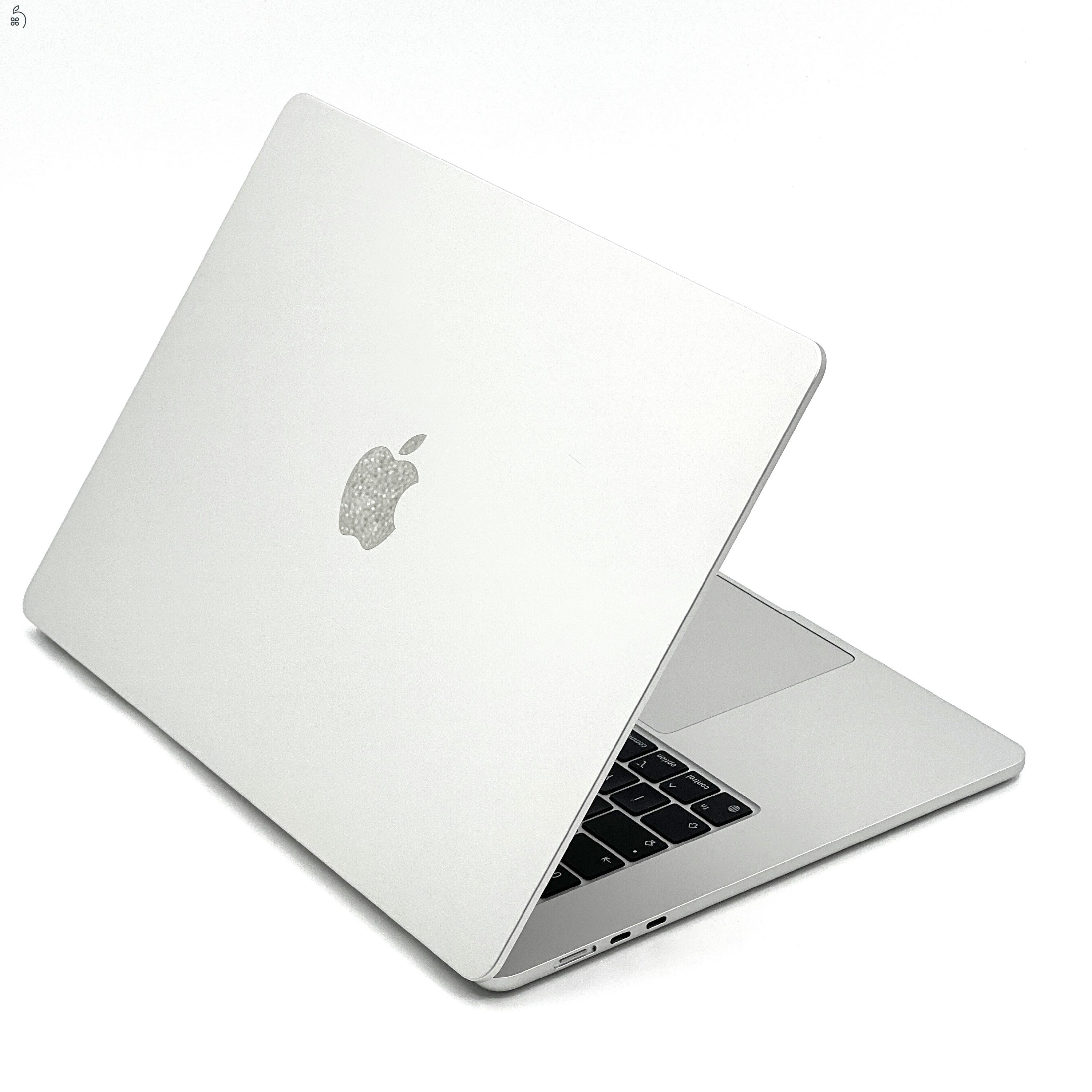 MacBook Air 15″ 2024, M3 8 Core, 16 GB RAM, 10 core GPU, 512 GB SSD, Silver 27% Áfás, 0607AB 