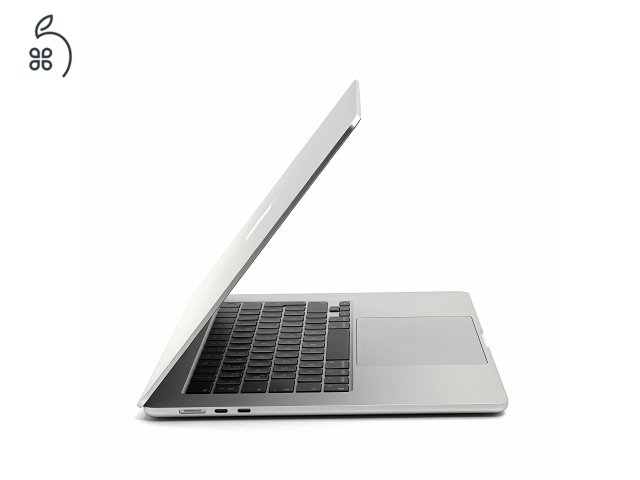 MacBook Air 15″ 2024, M3 8 Core, 16 GB RAM, 10 core GPU, 512 GB SSD, Silver 27% Áfás, 0607AB 