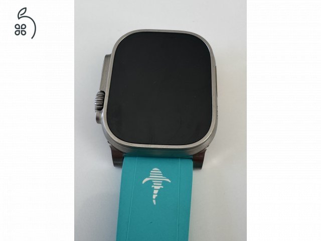 Apple Watch Ultra 1 49 mm Titanium – GPS + Cellular (GSM) változat, karcmentes kijelző 86% akku + 3 szíj
