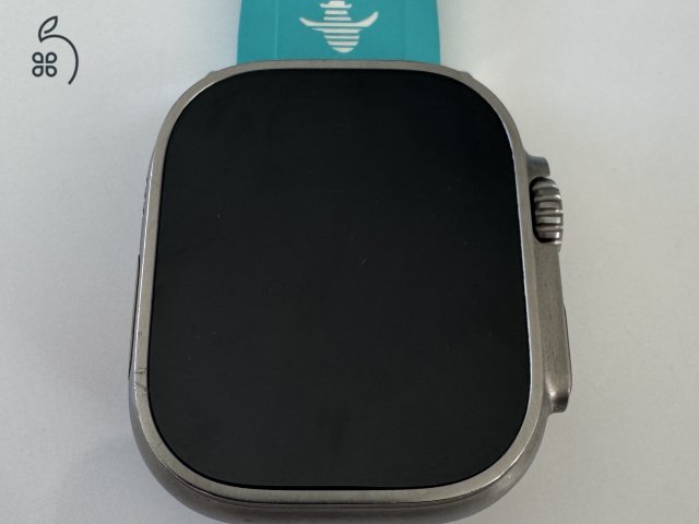 Apple Watch Ultra 1 49 mm Titanium – GPS + Cellular (GSM) változat, karcmentes kijelző 86% akku + 3 szíj