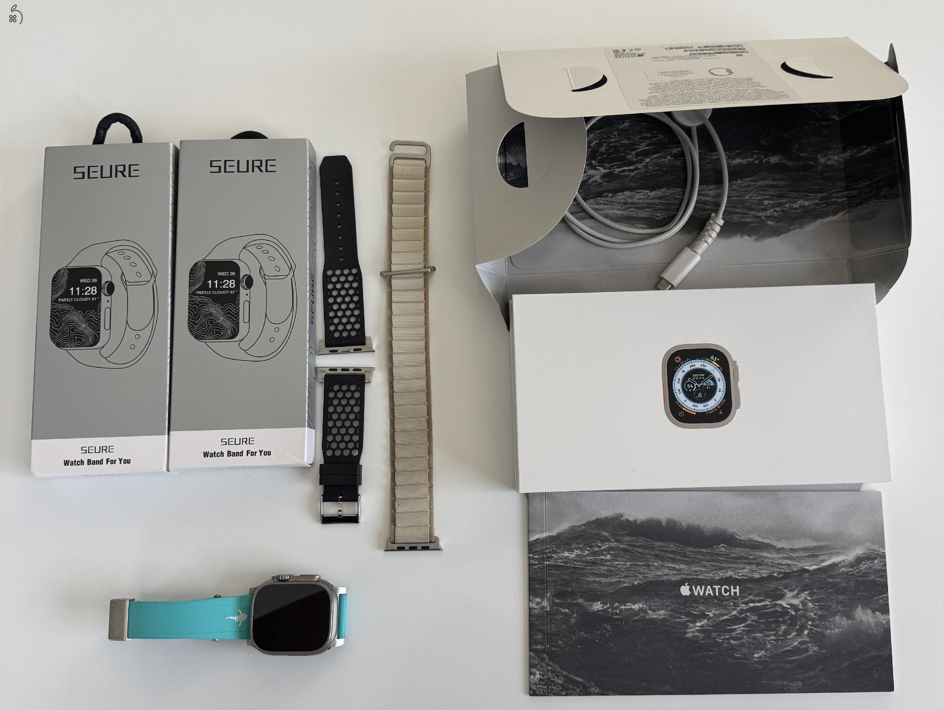 Apple Watch Ultra 1 49 mm Titanium – GPS + Cellular (GSM) változat, karcmentes kijelző 86% akku + 3 szíj