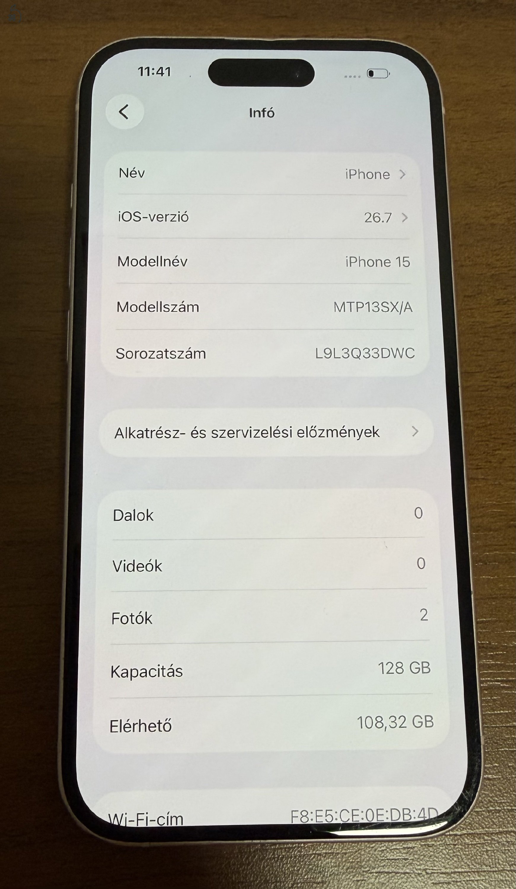 iPhone 15 pink 128 GB
