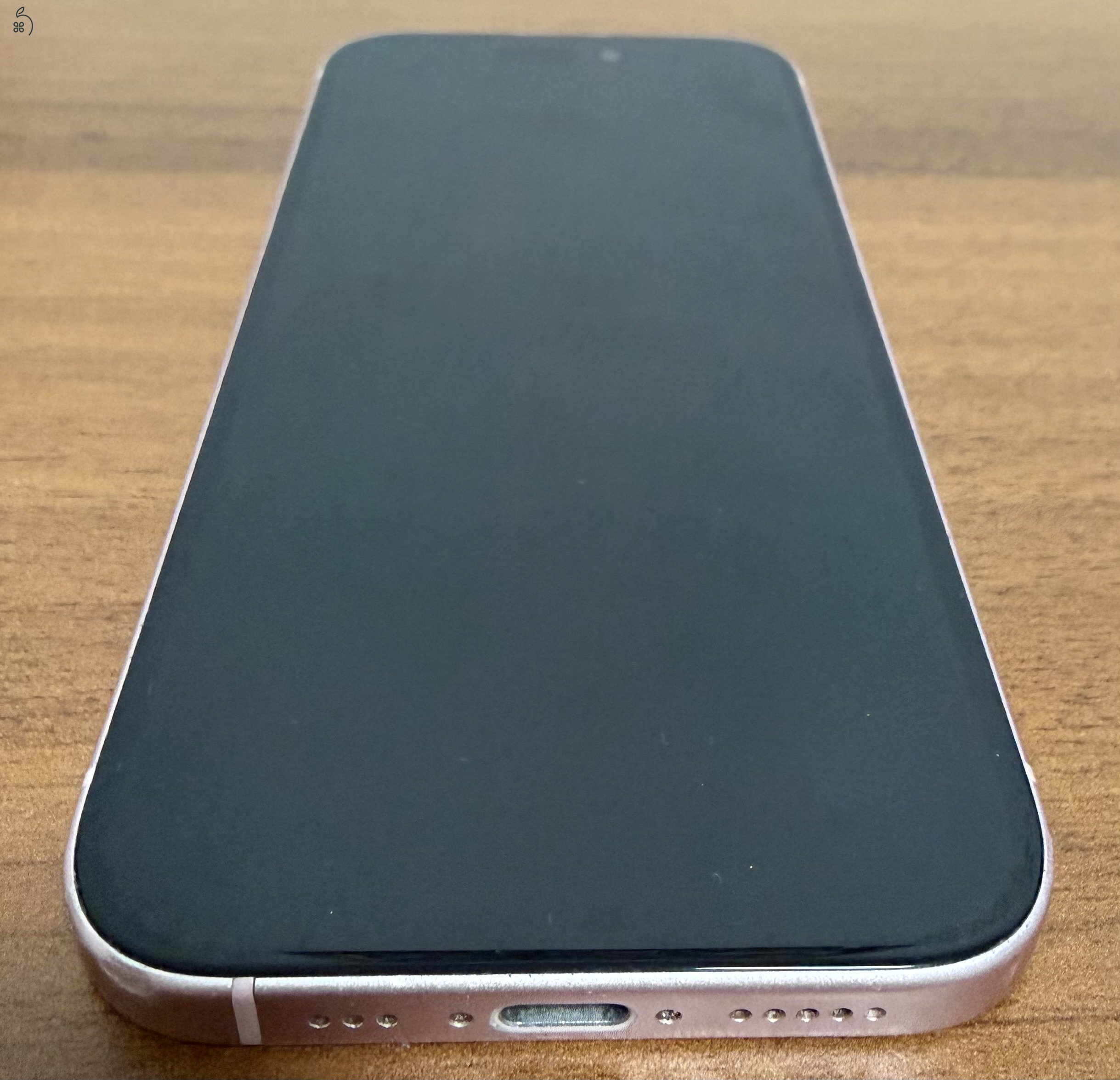 iPhone 15 pink 128 GB