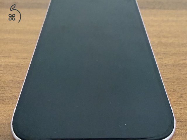 iPhone 15 pink 128 GB