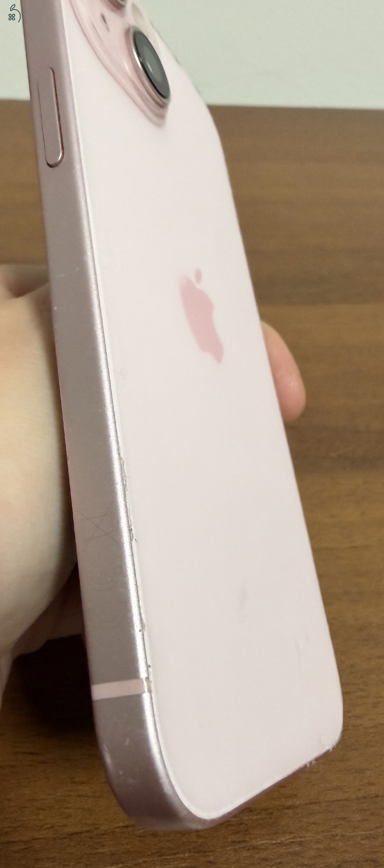 iPhone 15 pink 128 GB