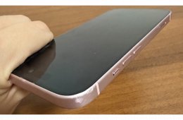 iPhone 15 pink 128 GB