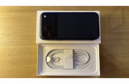 iPhone 17 Pro Max 256GB Kártyafüggetlen - Garancia 2026.10.01.-ig!