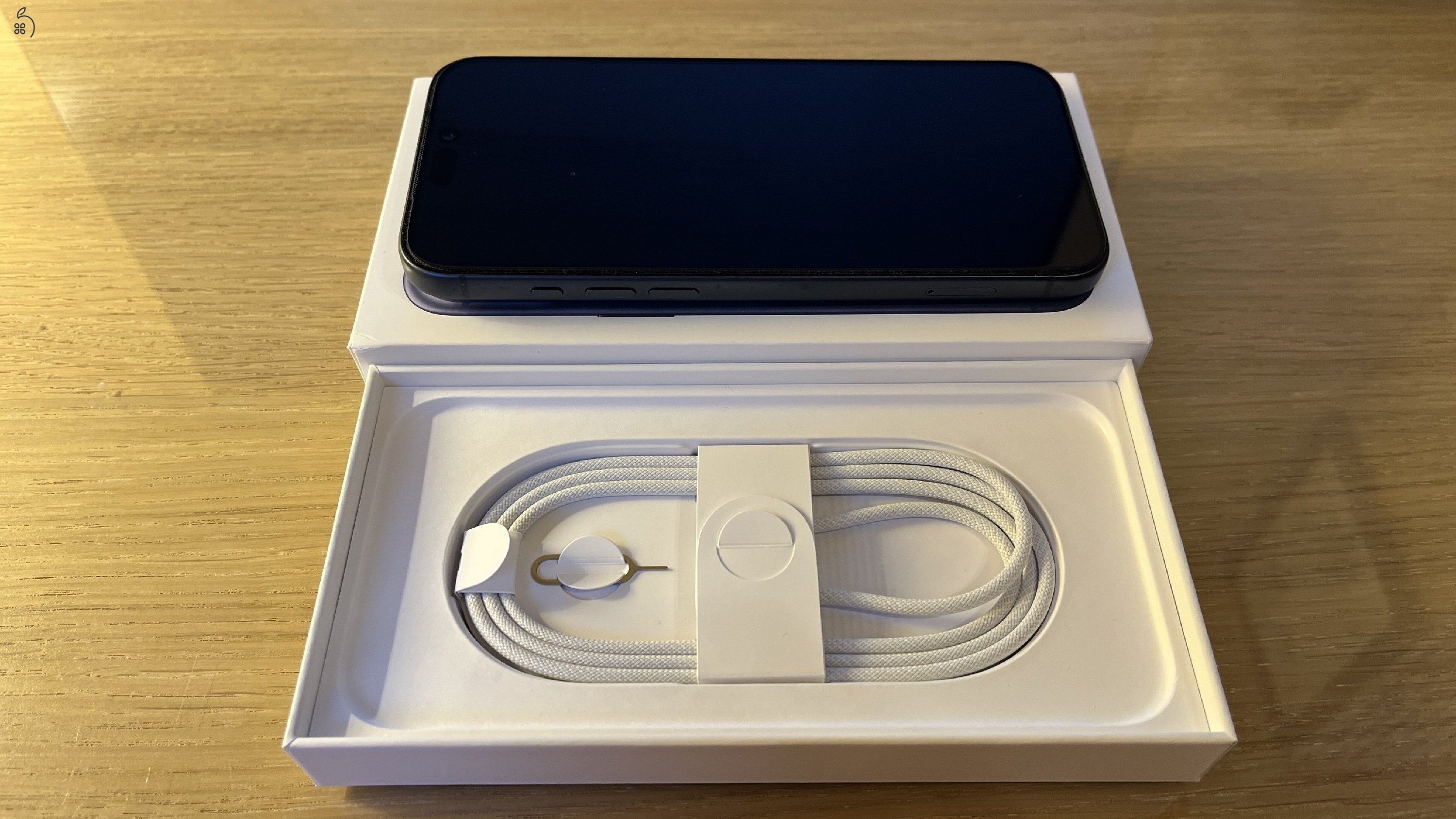 iPhone 17 Pro Max 256GB Kártyafüggetlen - Garancia 2026.10.01.-ig!