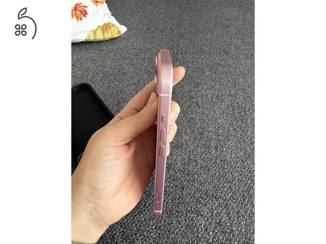 iPhone 15 128 GB kitűnő állapotú
