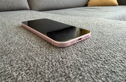 iPhone 15 128 GB kitűnő állapotú