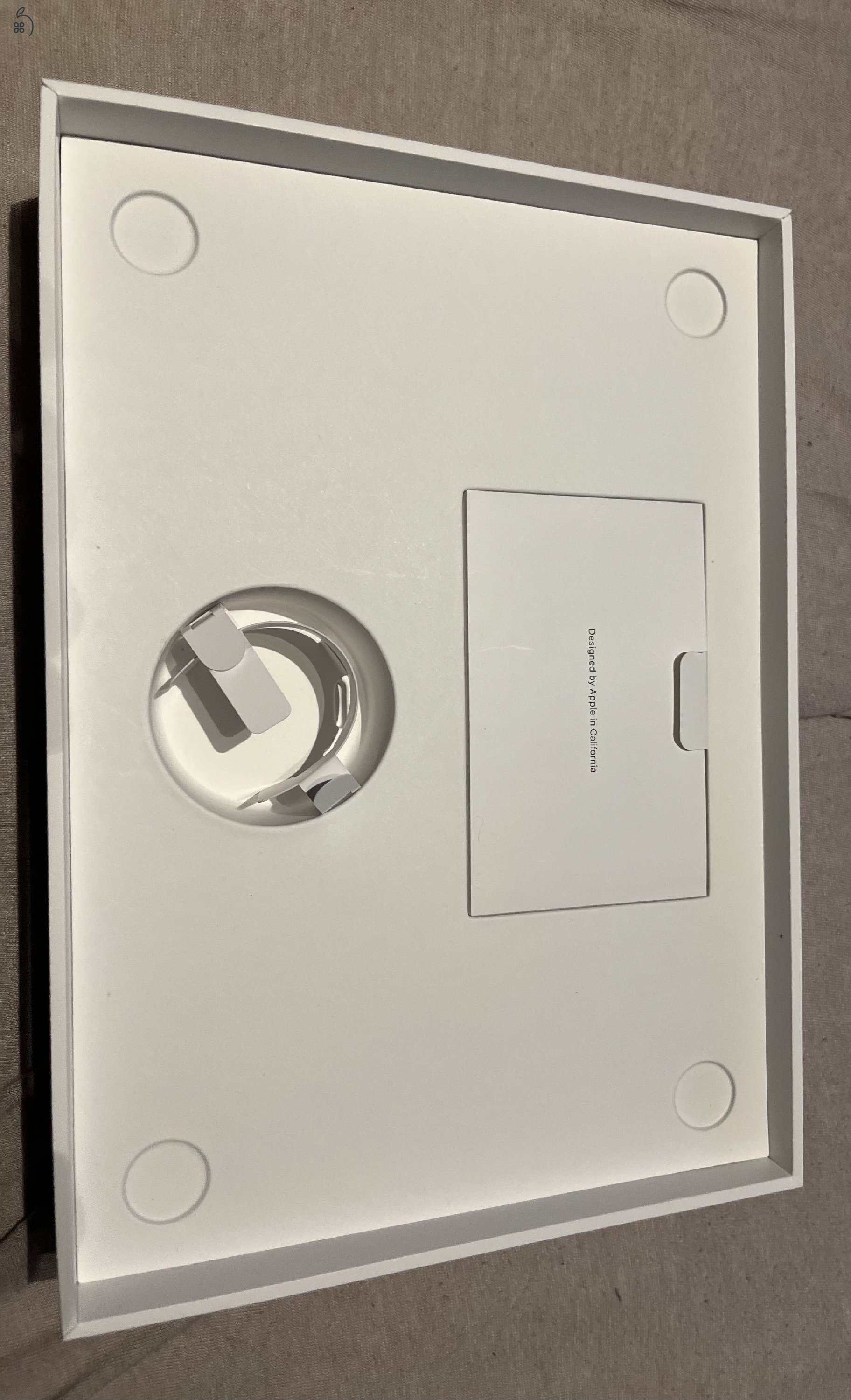 M1 MacBook Ar 8Gb 256Gb - 97% akku
