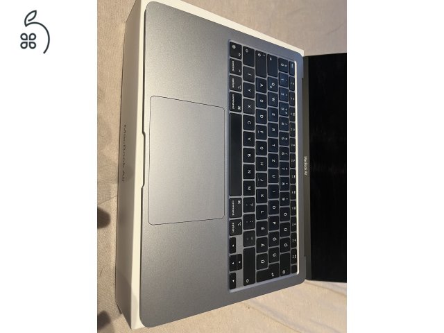 M1 MacBook Ar 8Gb 256Gb - 97% akku