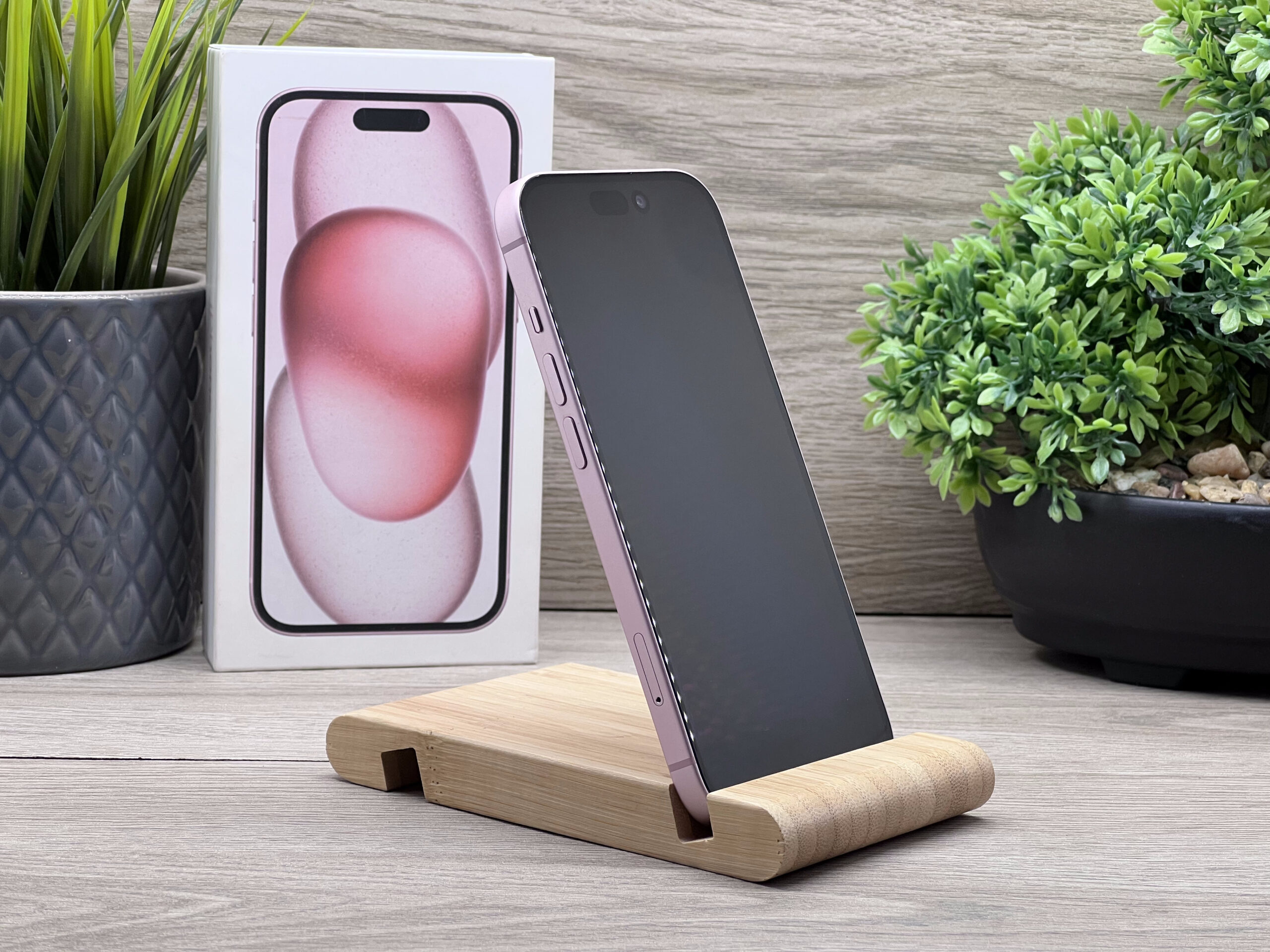 Hibátlan iPhone 15 Pink 128GB 2 ÉV Garanciával Számlával Aksi 100%