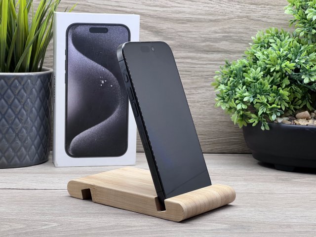 Hibátlan iPhone 15 Pro Black Titanium 128GB 2 ÉV Garanciával Számlával Aksi 100%