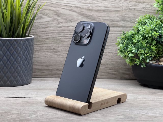 Hibátlan iPhone 15 Pro Black Titanium 256GB 2 ÉV Garanciával Számlával
