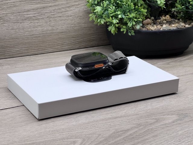 Hibátlan Apple Watch Ultra 3 Black Titanium 49mm 2 ÉV Garanciával Számlával Aksi 100%