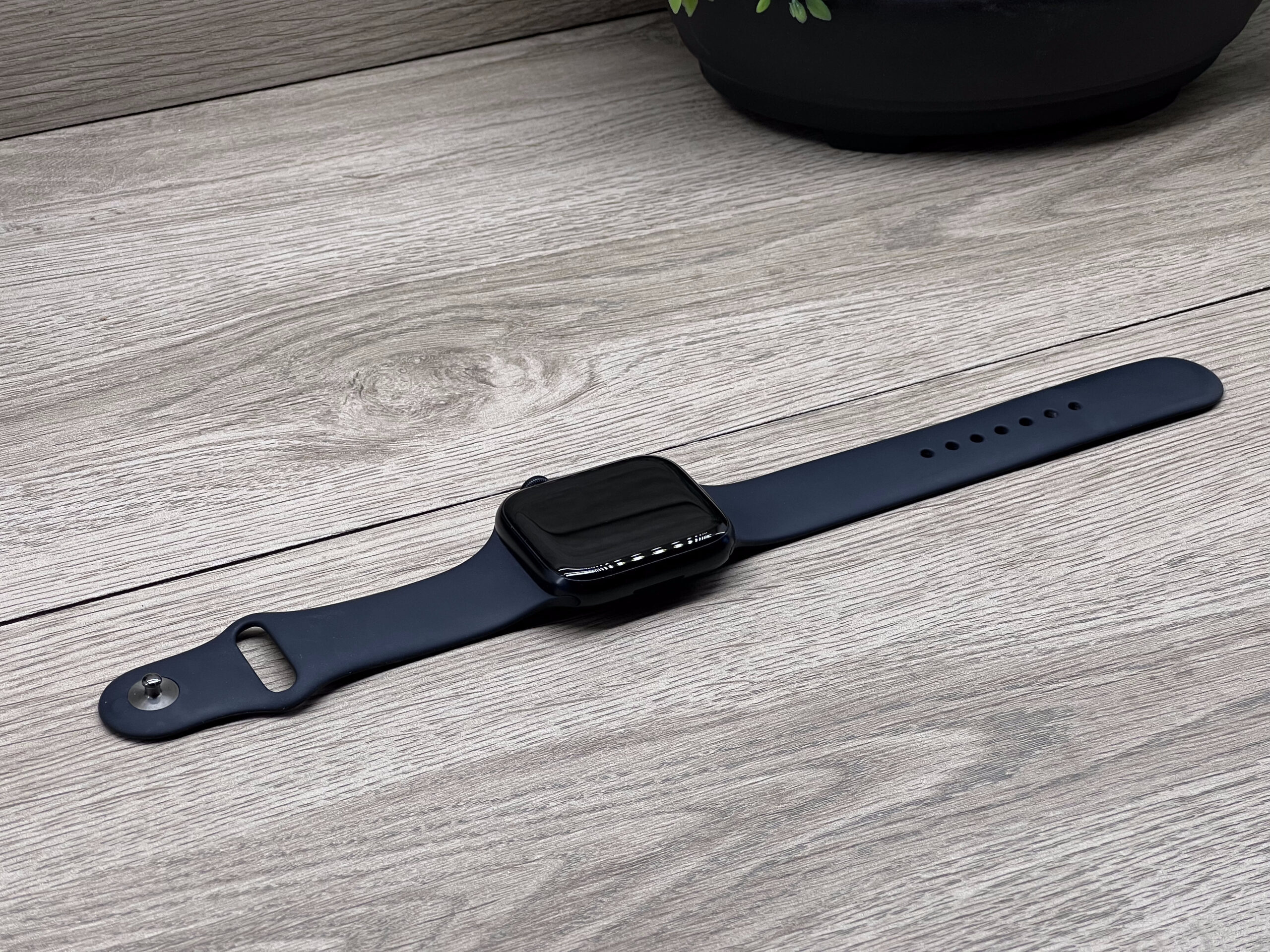 Apple Watch  S7 Midnight 45mm 2 ÉV Garanciával Számlával