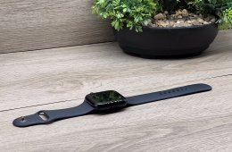Apple Watch  S7 Midnight 45mm 2 ÉV Garanciával Számlával