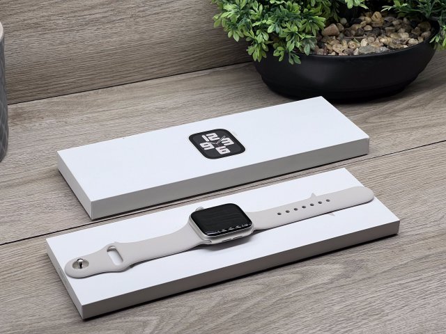 Hibátlan Apple Watch SE2 Starlight CEL 40mm 2 ÉV Garanciával Számlával