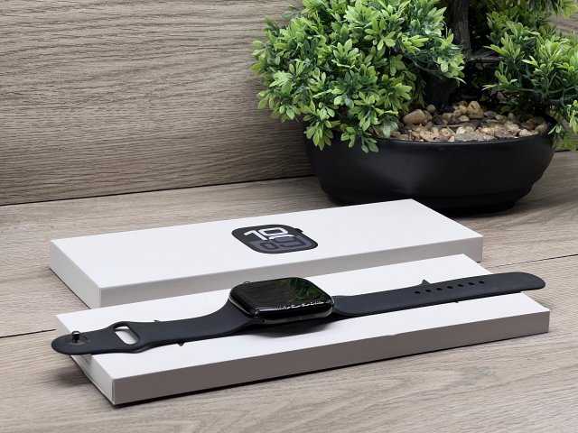 Apple Watch S10 Jet Black 46mm 2 ÉV Garanciával Számlával