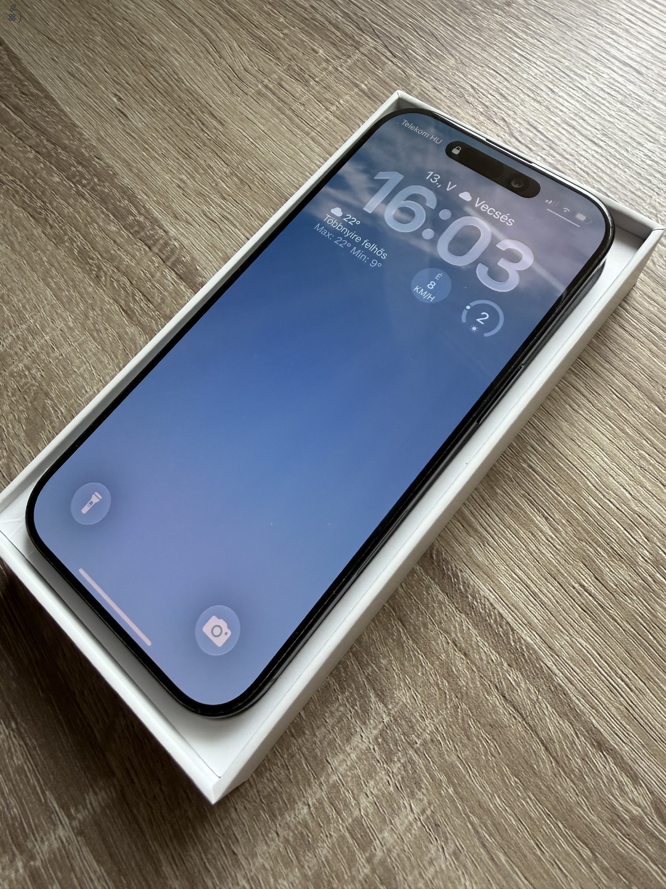 iPhone 16 Pro 128 GB Black Titanium