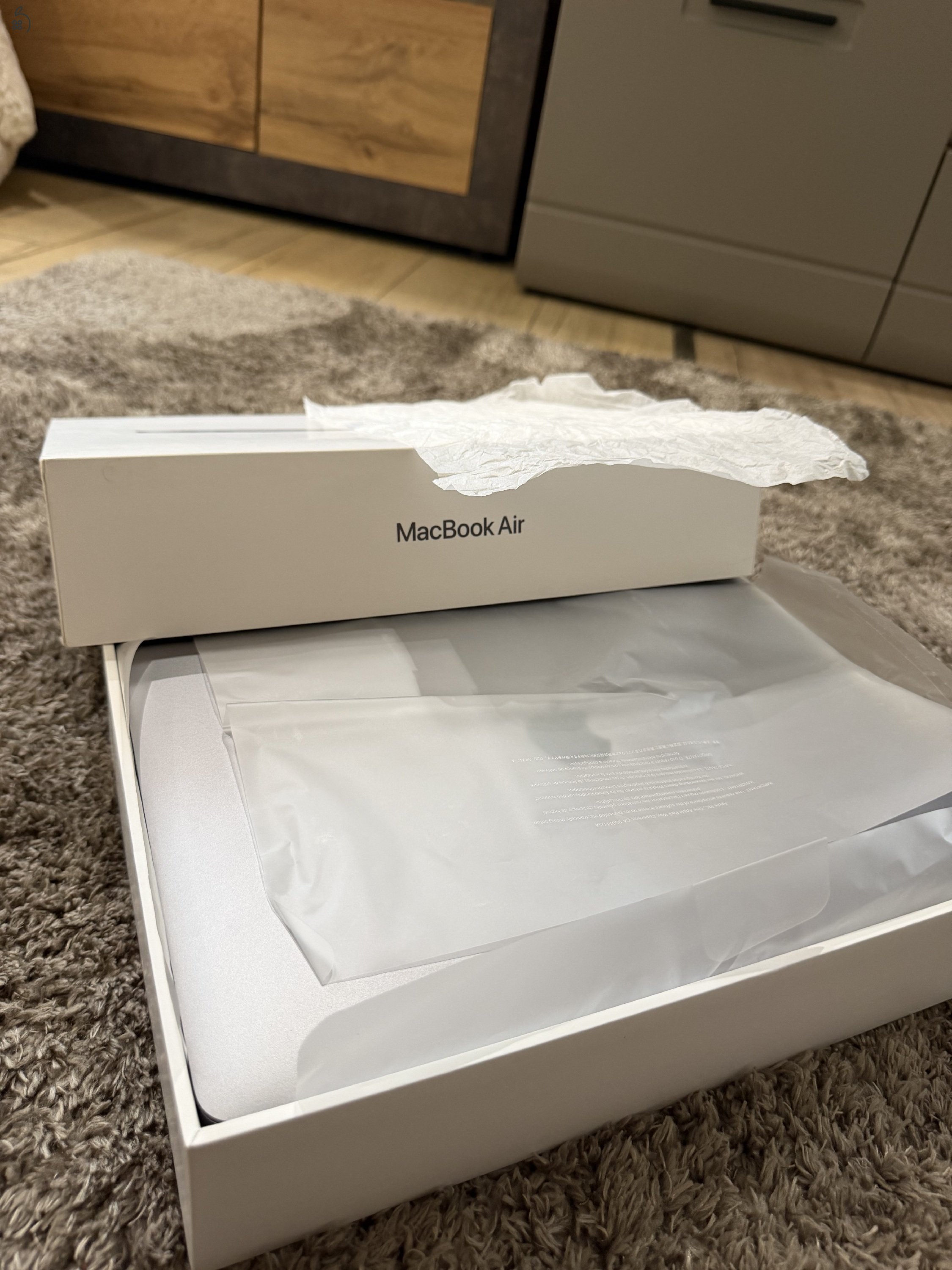 Macbook air m1 8/256