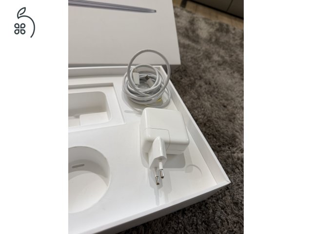 Macbook air m1 8/256