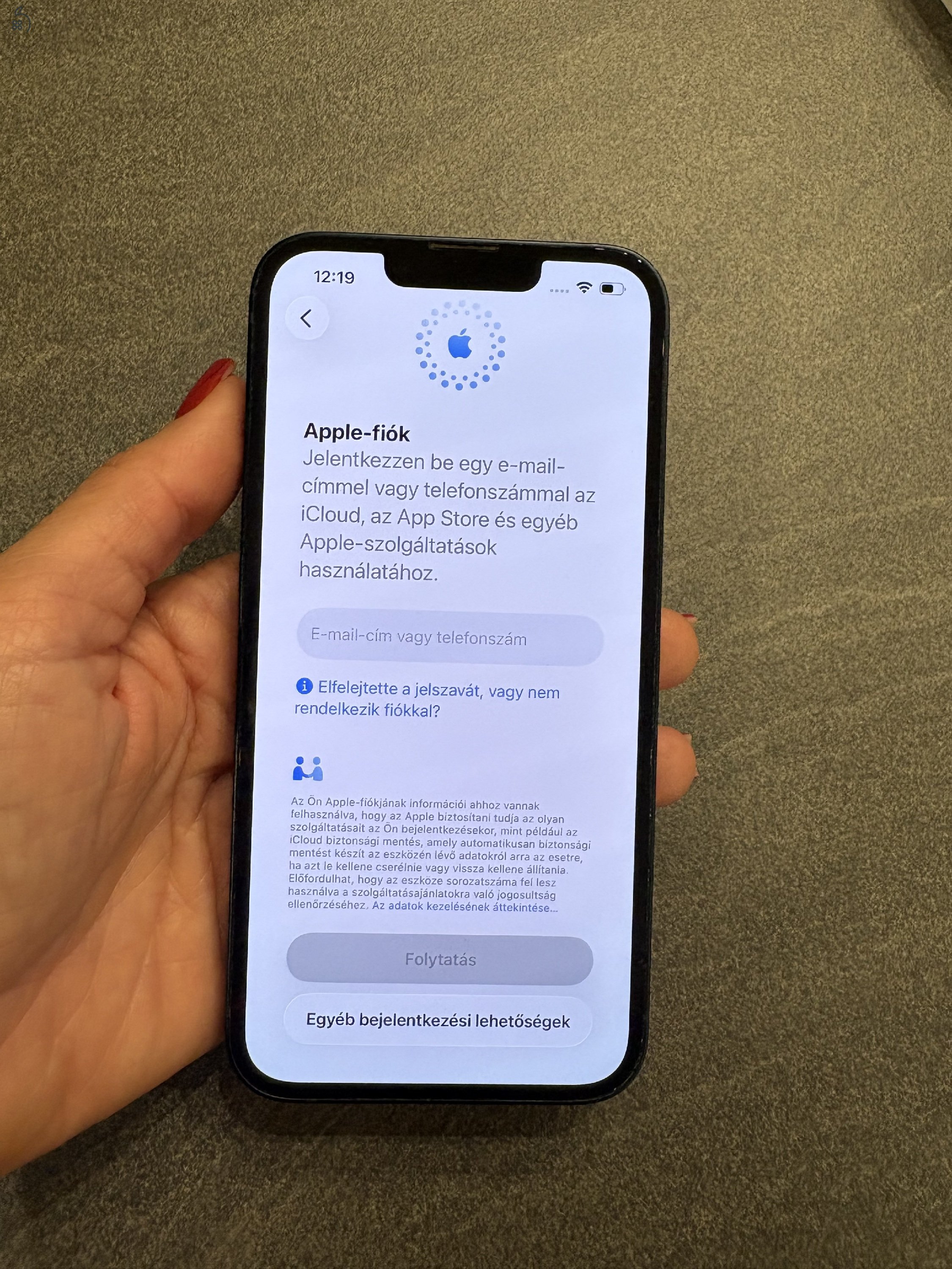 iPhone 13 128 GB, független,  akku 78%, fekete