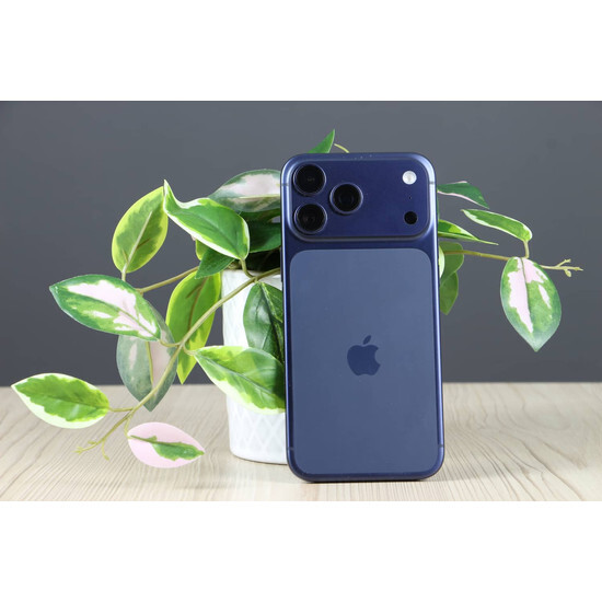 Használt Apple iPhone 17 Pro Max 256GB kék A+ US-8605