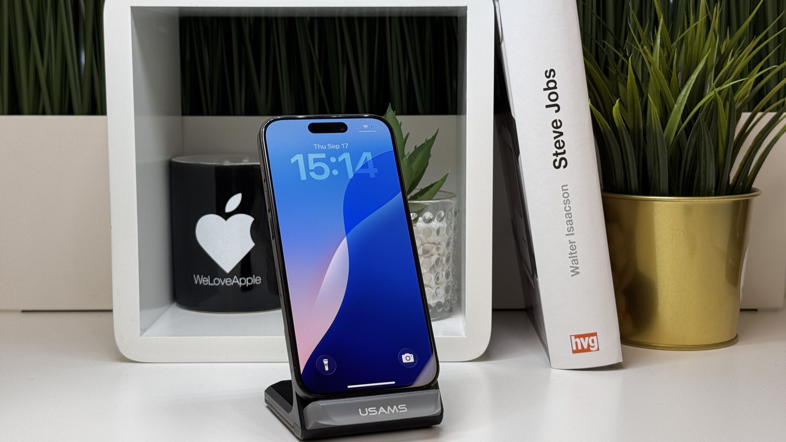 iPhone 15 Pro 256GB, Fekete Titán, Független, Számla, 2 Év Garancia, 89%