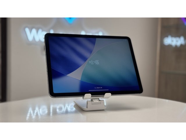 iPad Air M2 128GB, 6th Gen, 11