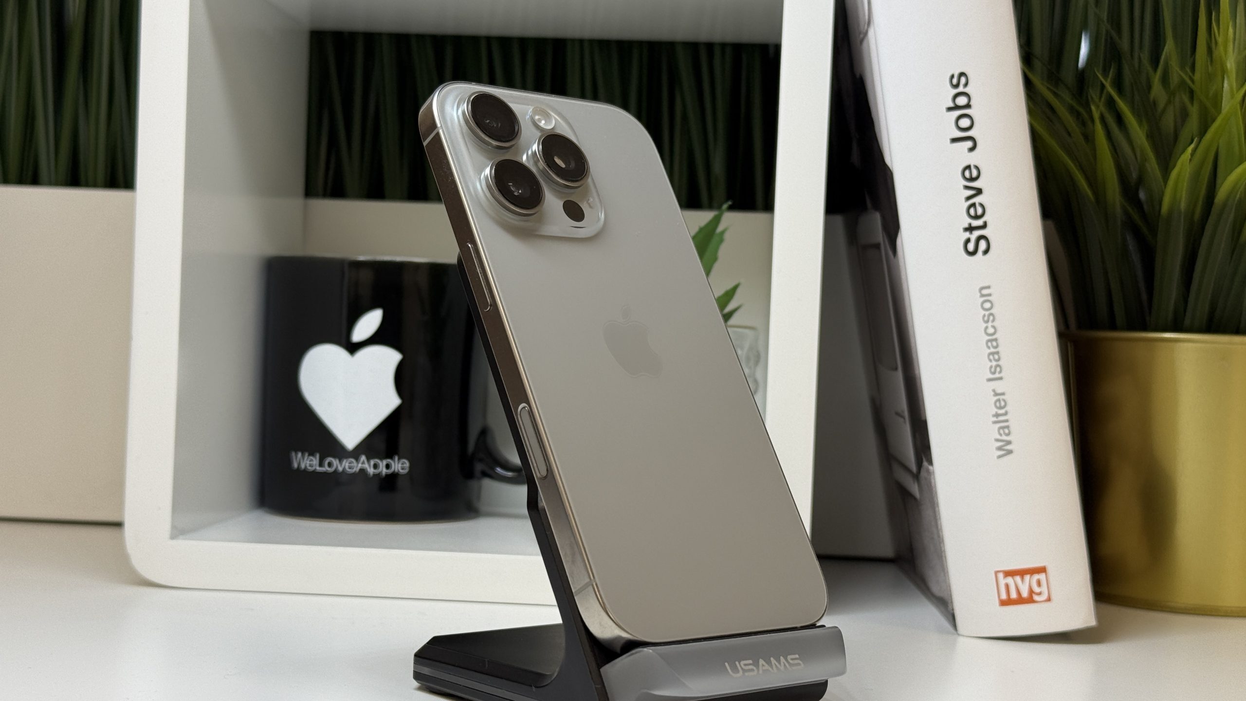 iPhone 16 Pro 256GB, Natúr Titán, Független, Számla, 2 Év Garancia, 90%
