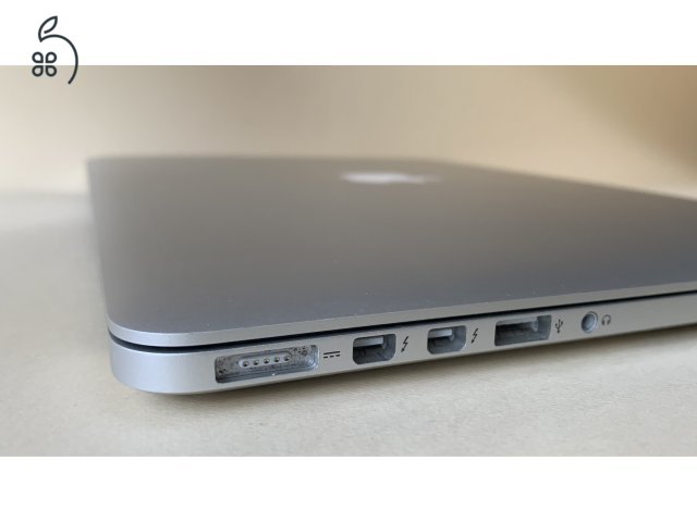 Felújított Mac book Pro i7 Quad-Core 16GB DDR3
