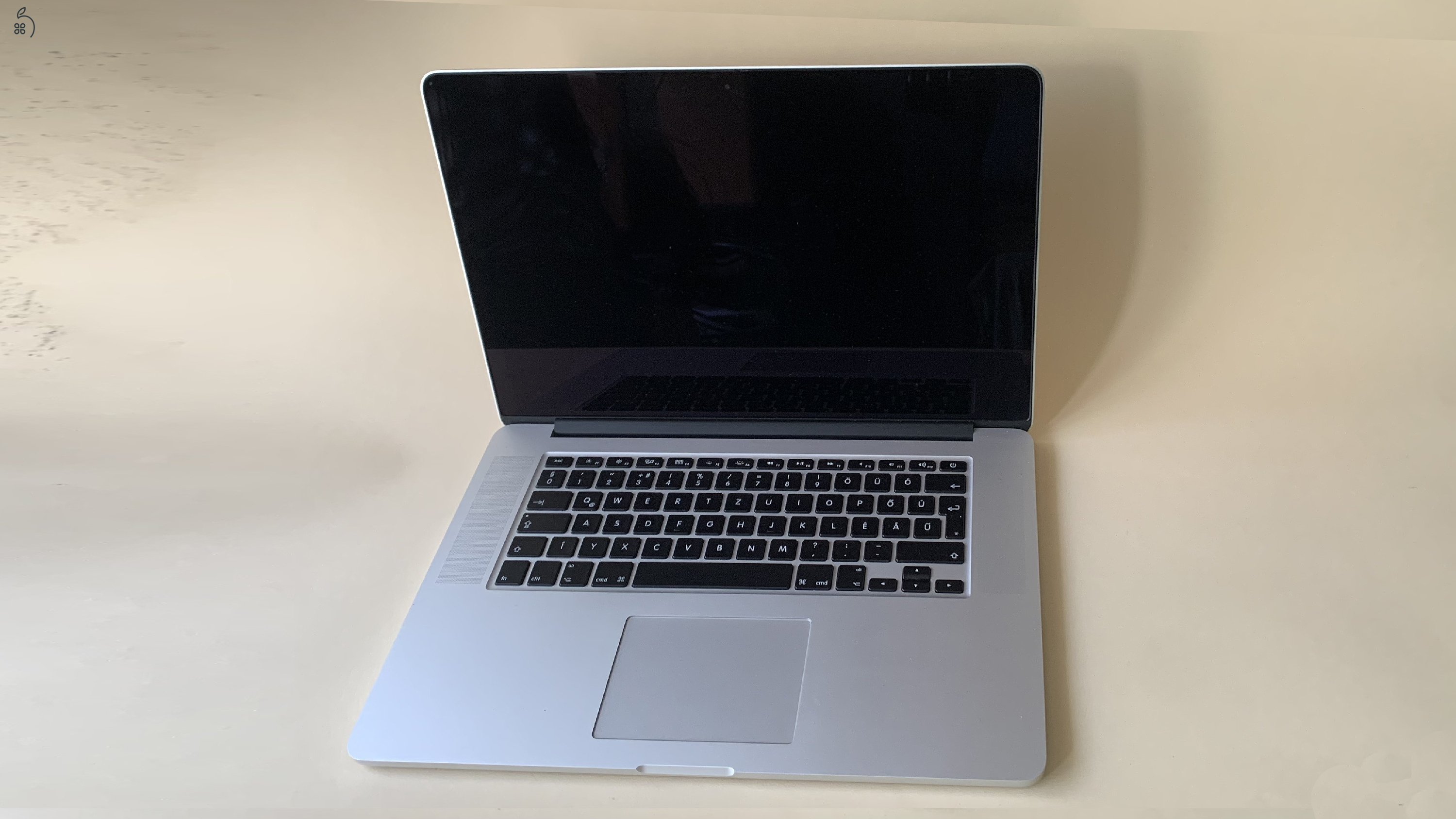 Felújított Mac book Pro i7 Quad-Core 16GB DDR3