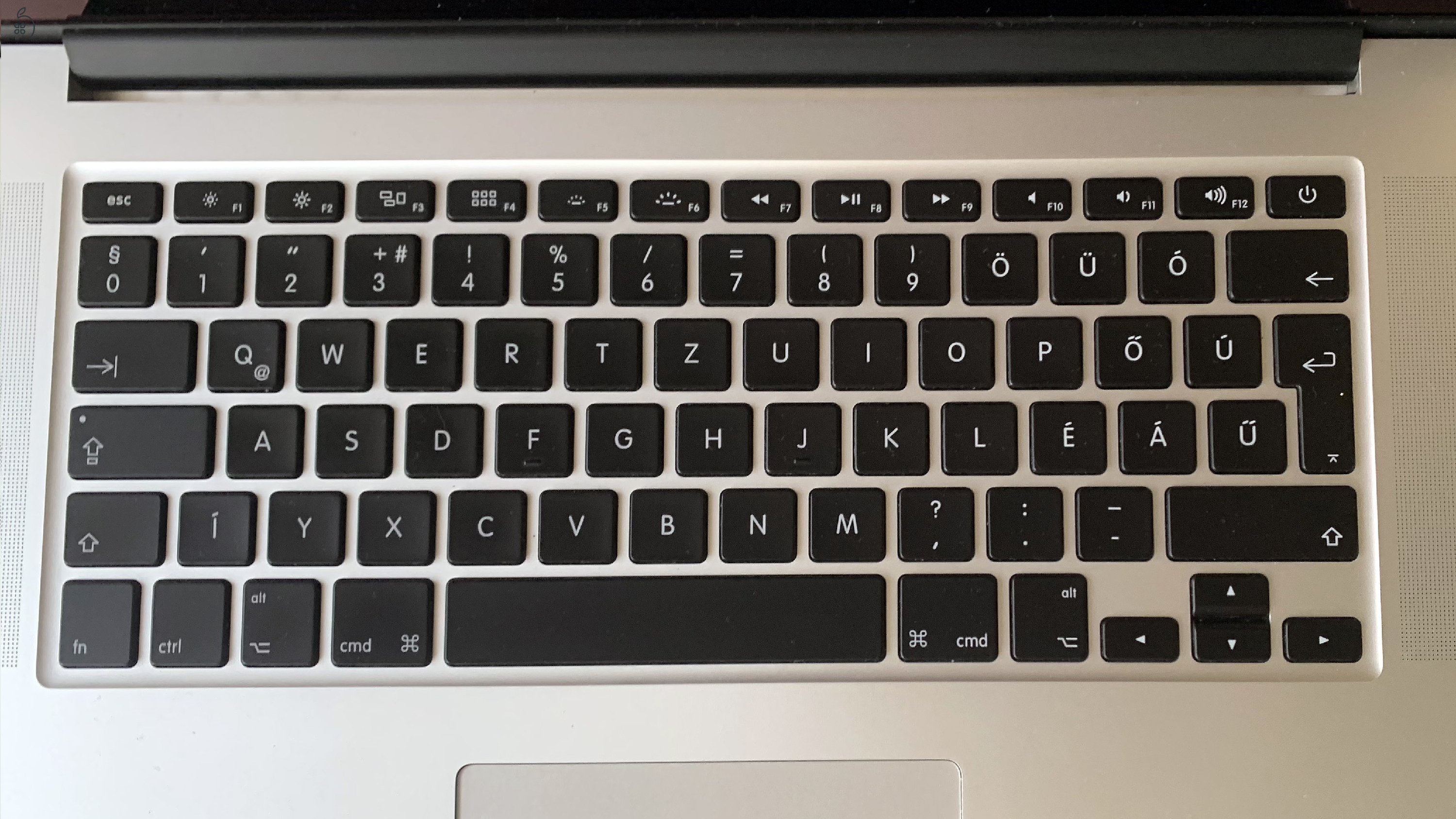 Felújított Mac book Pro i7 Quad-Core 16GB DDR3