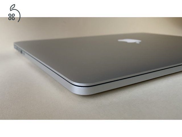 Felújított Mac book Pro i7 Quad-Core 16GB DDR3