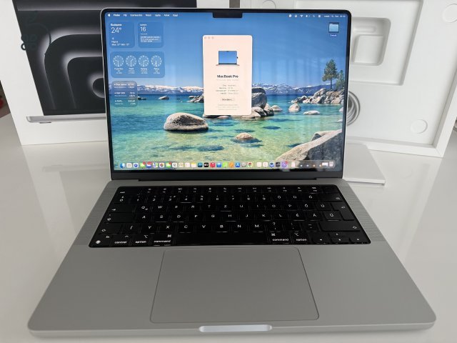 MacBook Pro 14