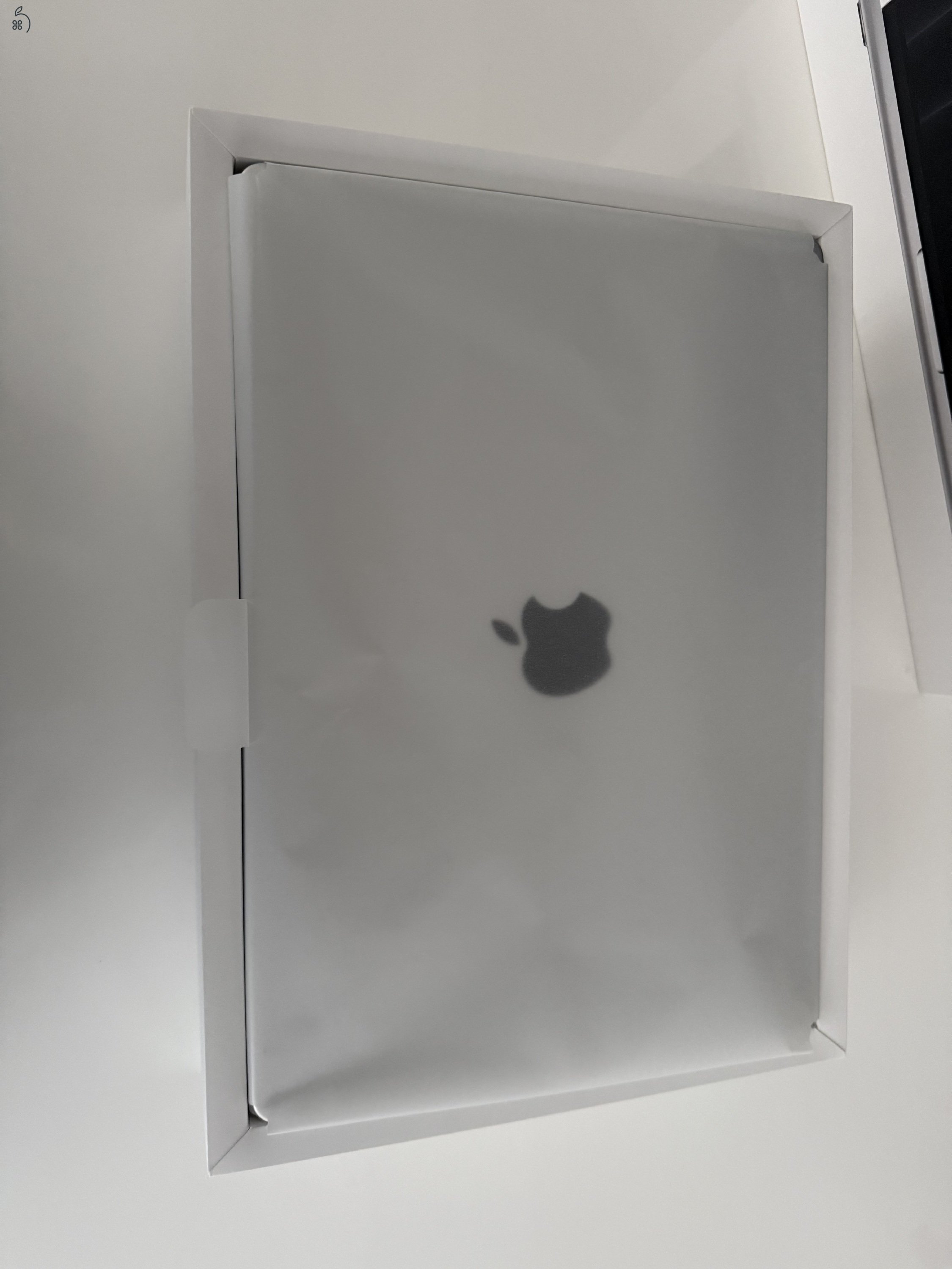 MacBook Pro 14