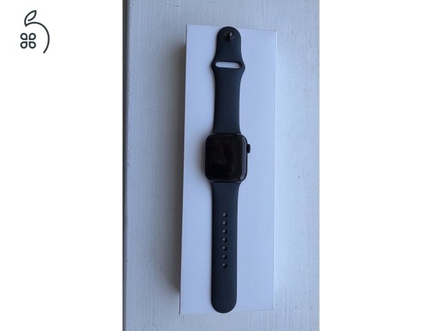 Apple Watch SE3 (2025) 40mm Éjfekete