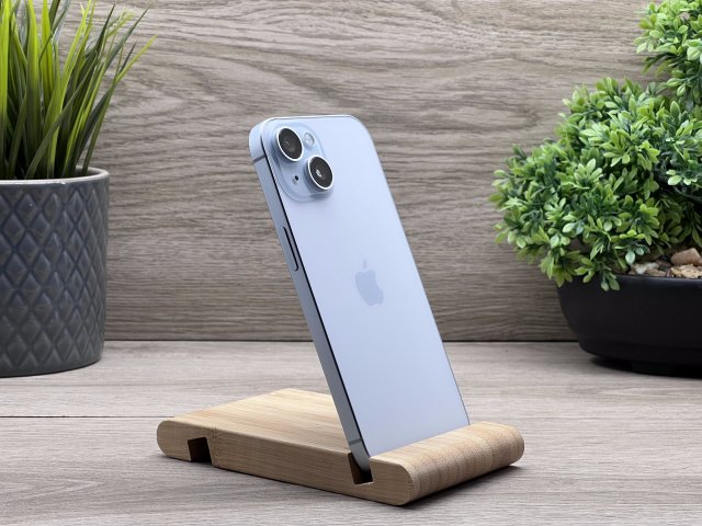 Hibátlan iPhone 15 Blue 128GB 2 ÉV Garanciával Számlával Aksi 100%